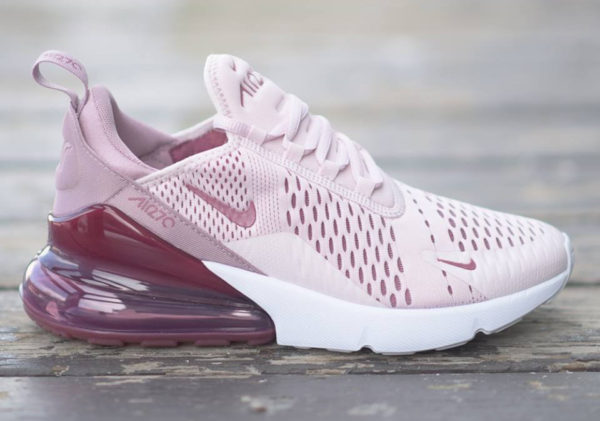 nike requin femme rose nike requin femme rose